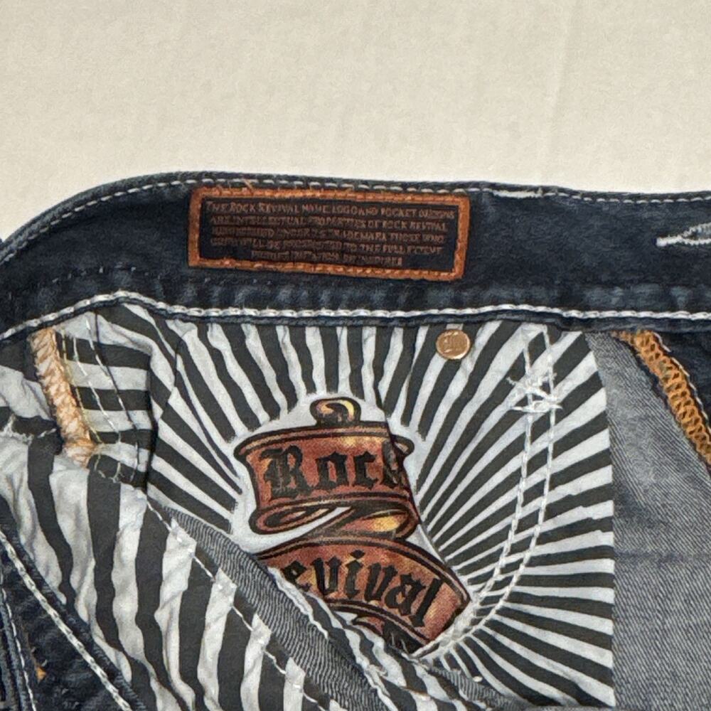 Rock Revival Y2K Western Embellished Distressed Jeans - Picture 10 of 11